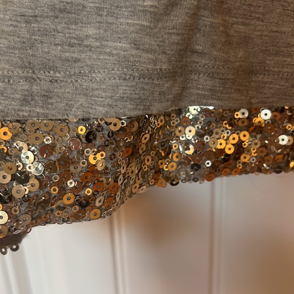 Love Happiness Tank with gold sequins - Picture 6 of 8
